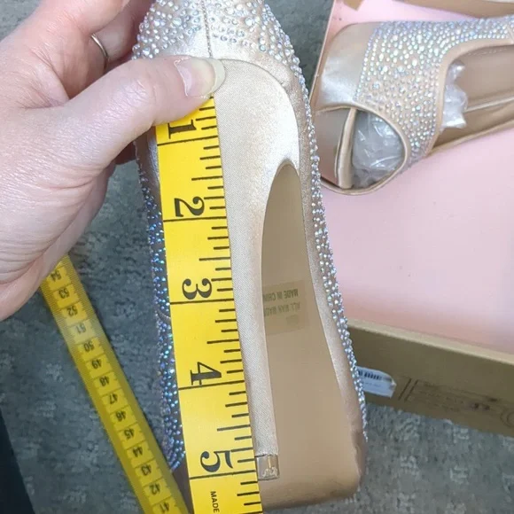 Charlotte Russe Sparkling Heels - Picture 8 of 9